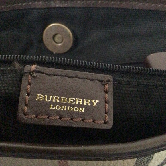 Burberry Vintage Tote Bag - Picture 9 of 15